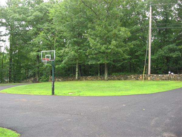333 New Boston Road Sturbridge, MA 01566 - Photo 24 of 24 a view of outdoor space and yard