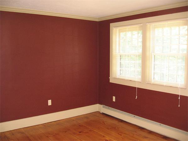 333 New Boston Road Sturbridge, MA 01566 - Photo 9 of 24 a view of an empty room with a window