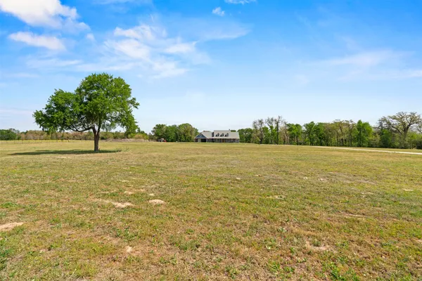 $895,000 | 1680 County Road 302, Rockdale, TX 76567