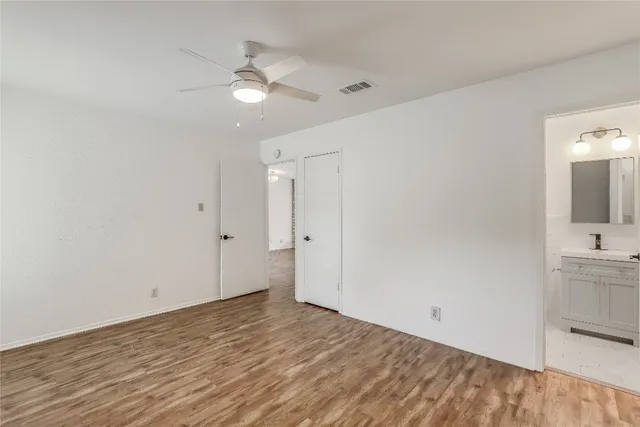 $2,050 | 6804 Kenosha Pass, Unit B, Austin, TX 78735