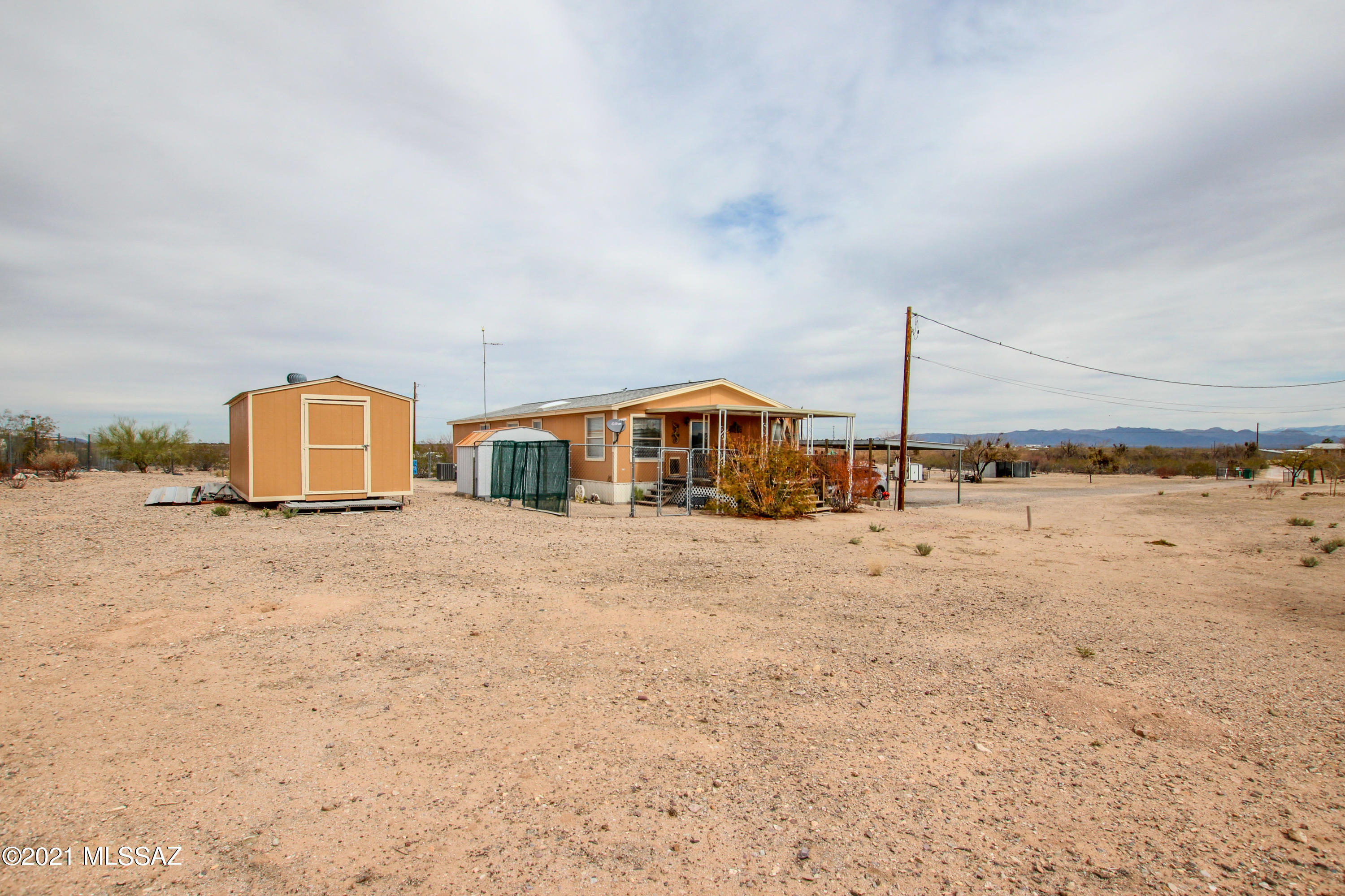 12761 North Luther Road Marana, AZ 85653 - Photo 6 of 42 Gallery Image 6