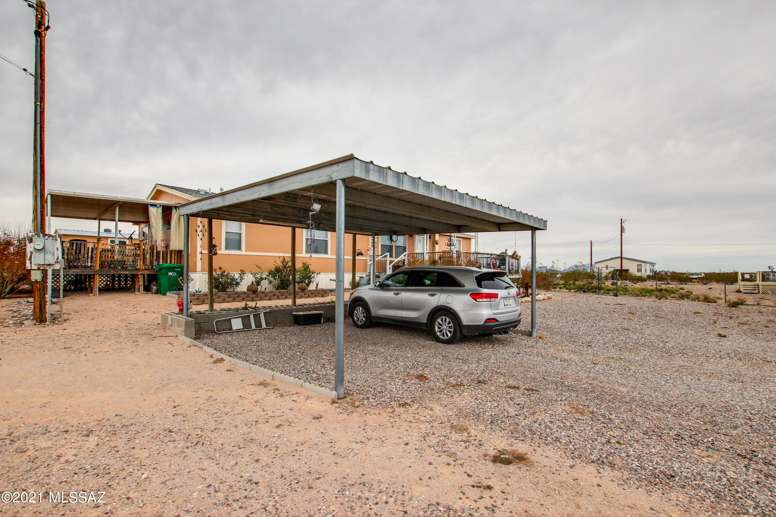 12761 North Luther Road Marana, AZ 85653 - Photo 8 of 42 Gallery Image 8