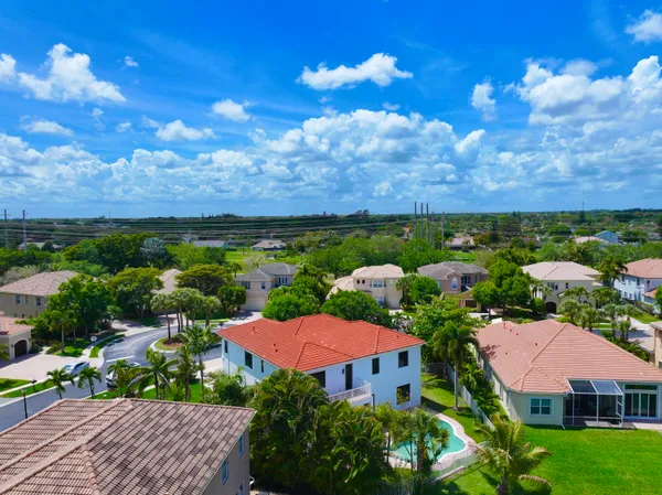 $1,200,000 | 1324 Beacon Circle, Wellington, FL 33414