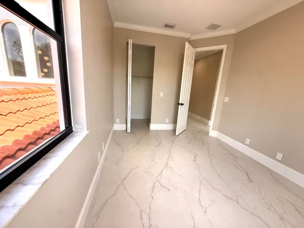 $1,200,000 | 1324 Beacon Circle, Wellington, FL 33414