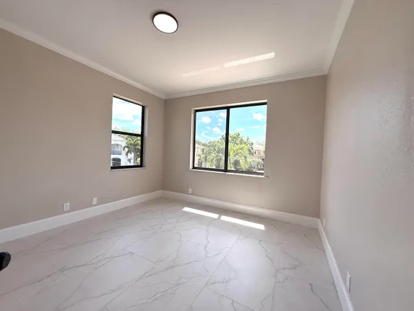 $1,200,000 | 1324 Beacon Circle, Wellington, FL 33414