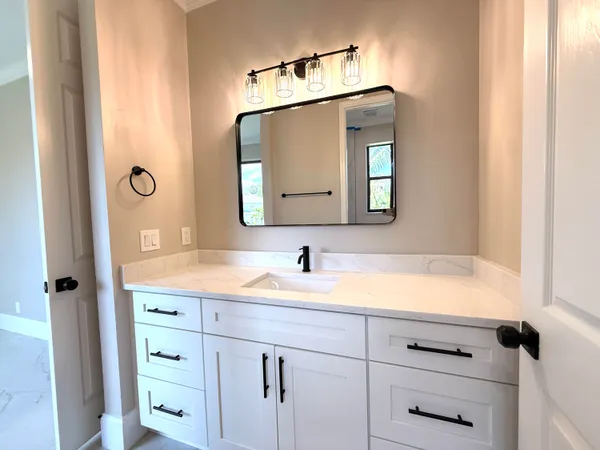 $1,200,000 | 1324 Beacon Circle, Wellington, FL 33414