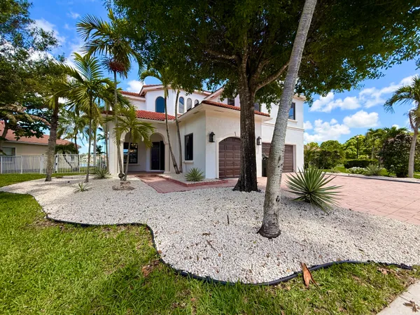 $1,200,000 | 1324 Beacon Circle, Wellington, FL 33414