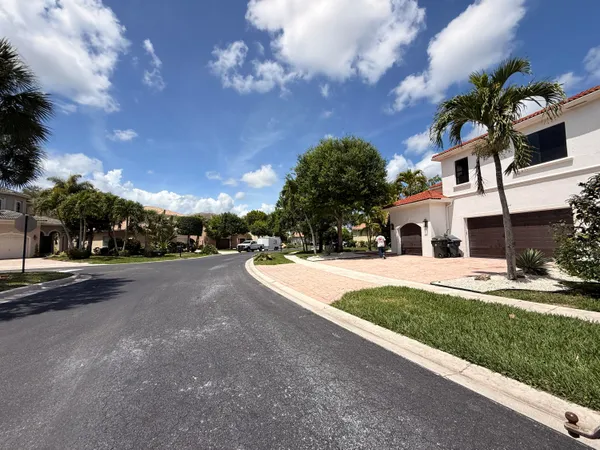 $1,200,000 | 1324 Beacon Circle, Wellington, FL 33414