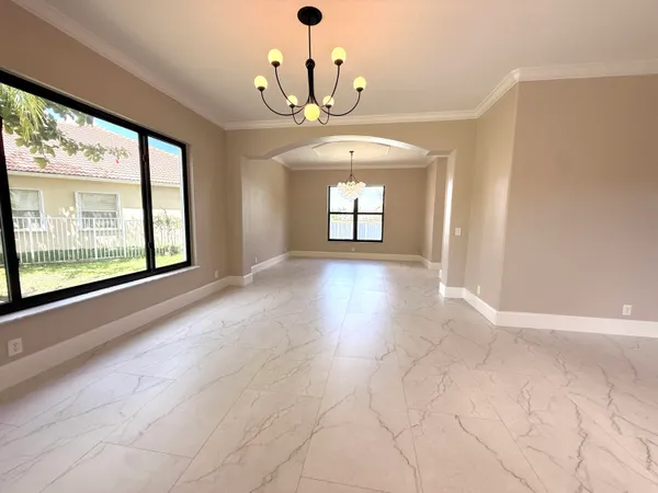 $1,200,000 | 1324 Beacon Circle, Wellington, FL 33414