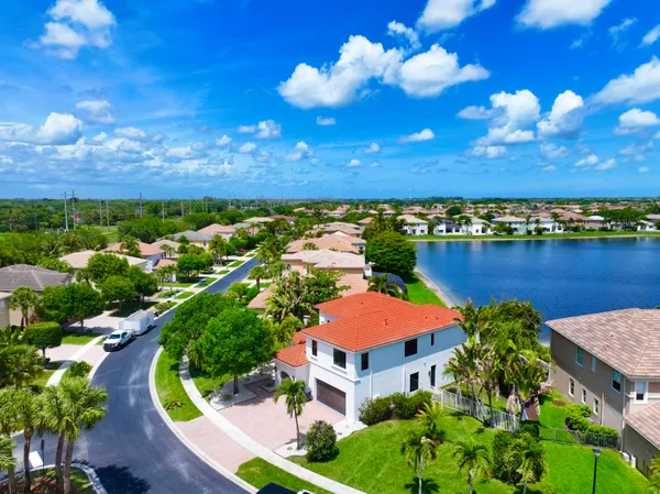 $1,200,000 | 1324 Beacon Circle, Wellington, FL 33414