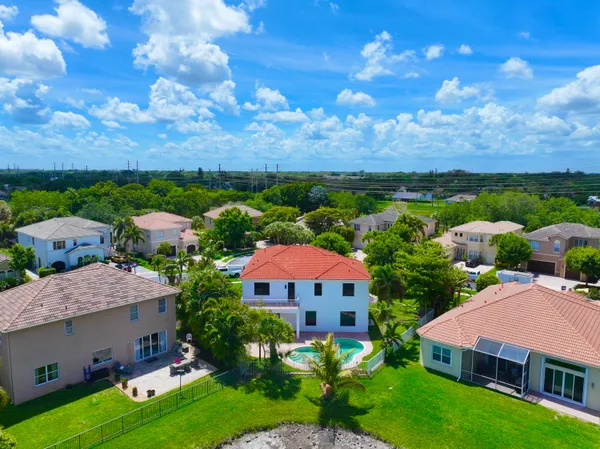 $1,200,000 | 1324 Beacon Circle, Wellington, FL 33414