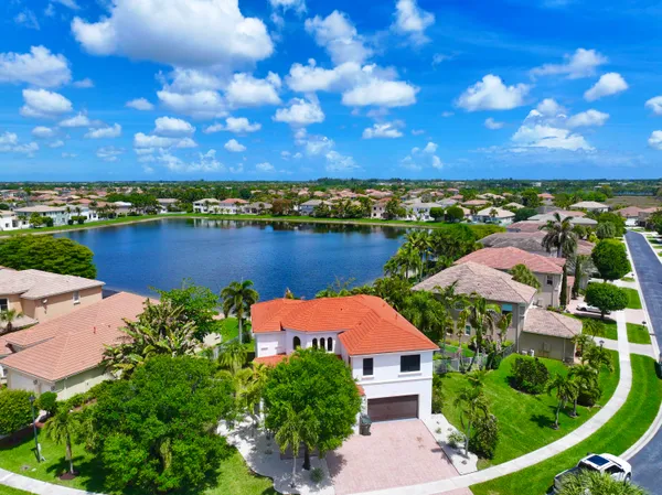 $1,200,000 | 1324 Beacon Circle, Wellington, FL 33414