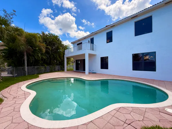 $1,200,000 | 1324 Beacon Circle, Wellington, FL 33414