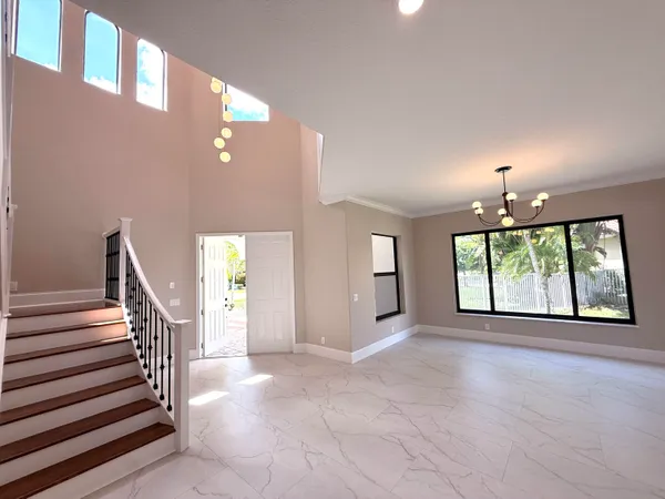 $1,200,000 | 1324 Beacon Circle, Wellington, FL 33414