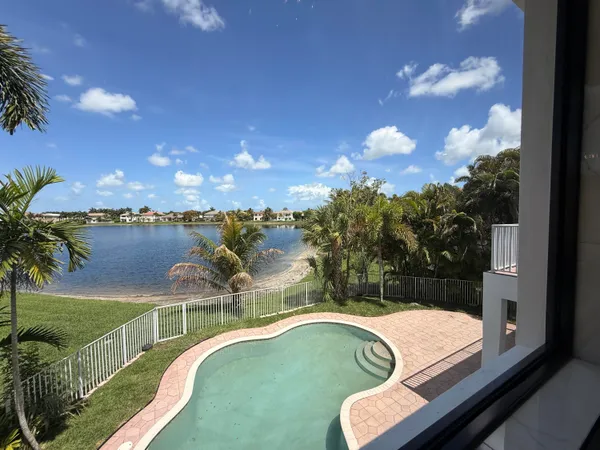 $1,200,000 | 1324 Beacon Circle, Wellington, FL 33414