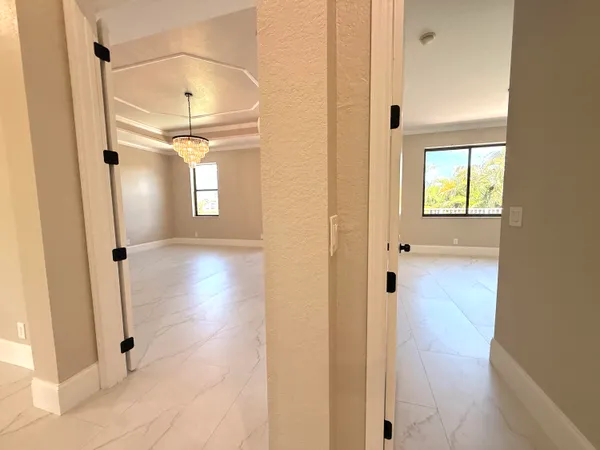 $1,200,000 | 1324 Beacon Circle, Wellington, FL 33414