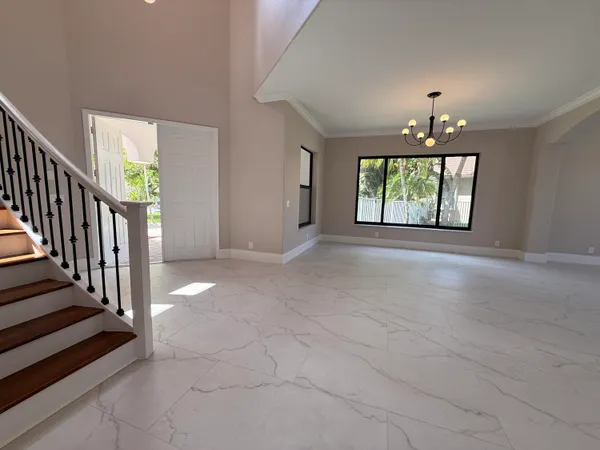 $1,200,000 | 1324 Beacon Circle, Wellington, FL 33414