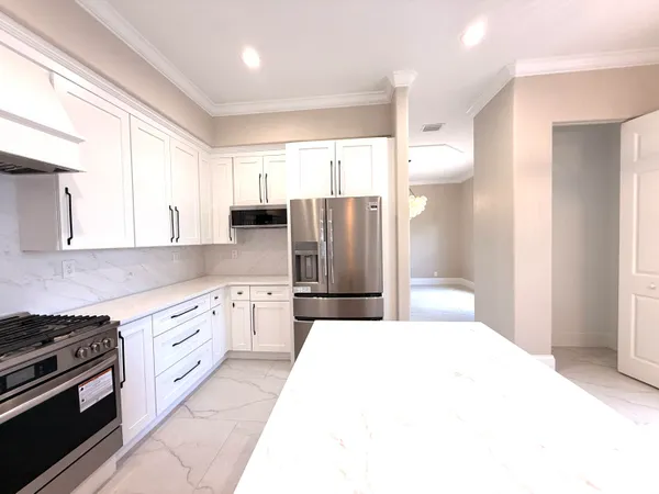 $1,200,000 | 1324 Beacon Circle, Wellington, FL 33414