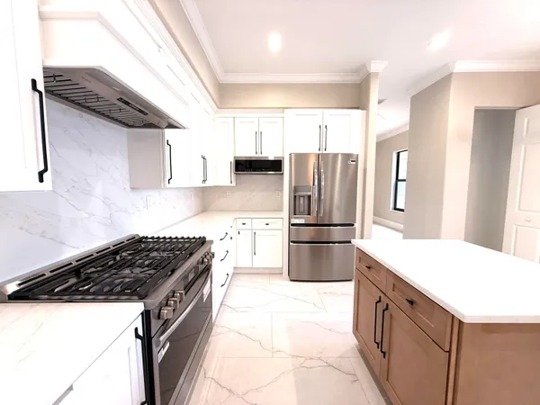 $1,200,000 | 1324 Beacon Circle, Wellington, FL 33414