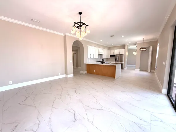 $1,200,000 | 1324 Beacon Circle, Wellington, FL 33414
