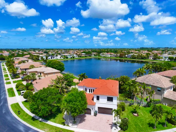 $1,200,000 | 1324 Beacon Circle, Wellington, FL 33414