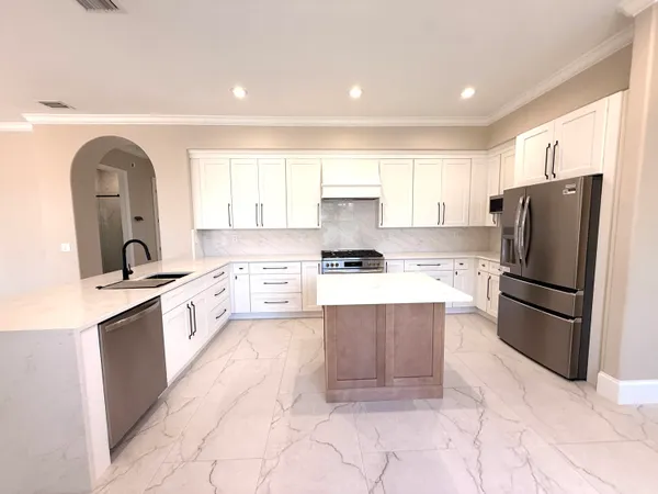 $1,200,000 | 1324 Beacon Circle, Wellington, FL 33414