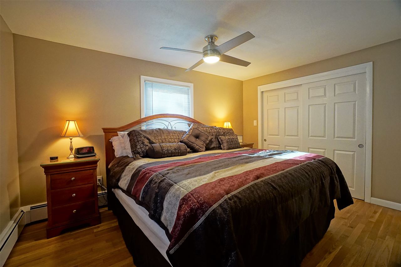 23 Beacon Hill Road Derry, NH 03038 - Photo 25 of 36