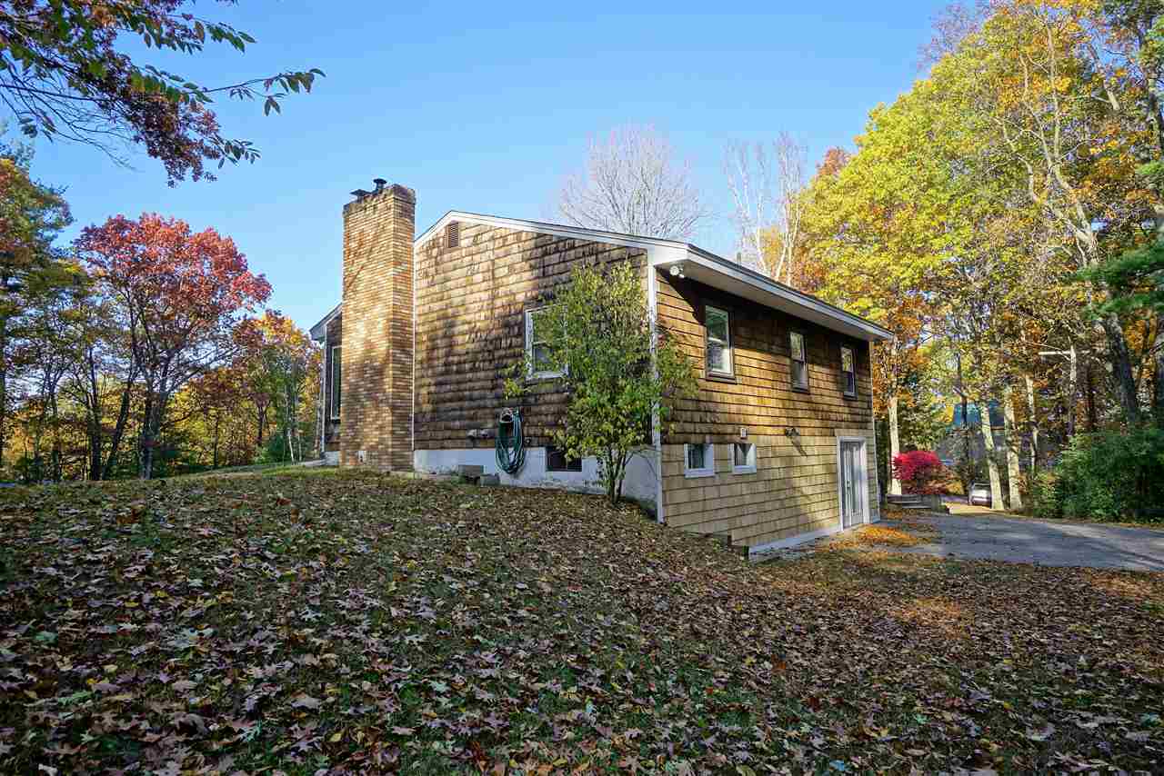 23 Beacon Hill Road Derry, NH 03038 - Photo 31 of 36