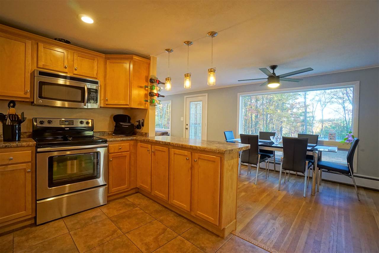 23 Beacon Hill Road Derry, NH 03038 - Photo 5 of 36