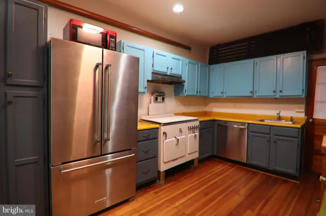 $2,450 | 1223 Haubert Street, Baltimore, MD 21230