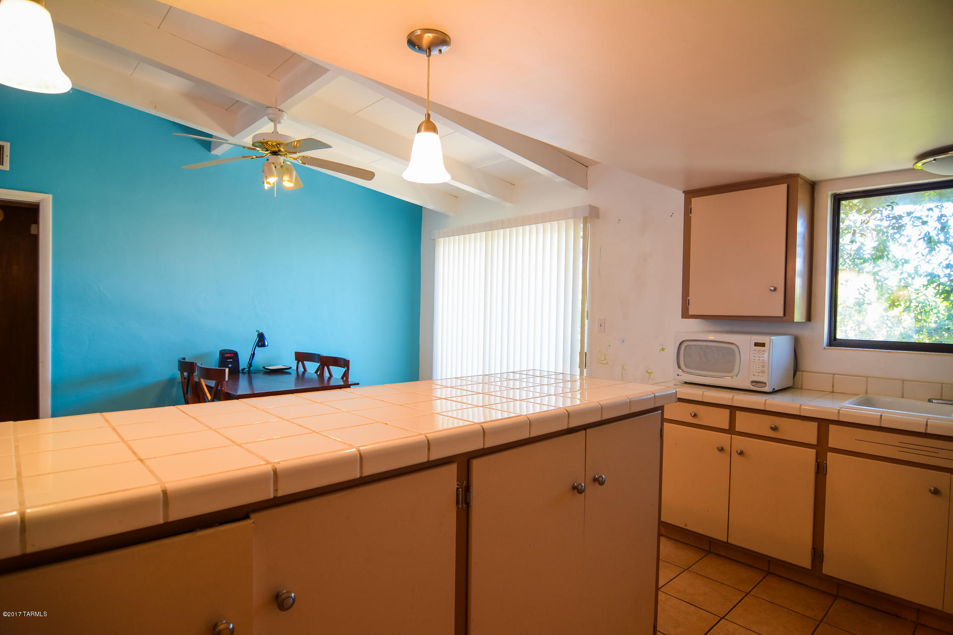 2121 North Country Club Road Tucson, AZ 85716 - Photo 11 of 21