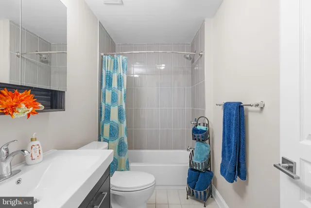 $590,000 | 286 Parker Avenue, Unit C, Philadelphia, PA 19128