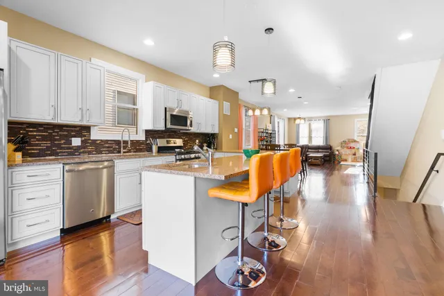 $590,000 | 286 Parker Avenue, Unit C, Philadelphia, PA 19128