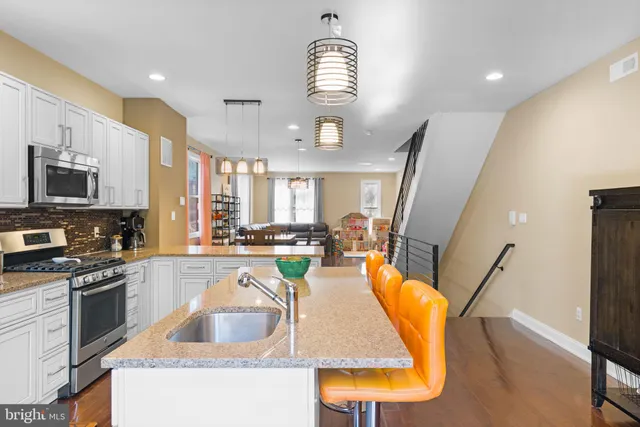 $590,000 | 286 Parker Avenue, Unit C, Philadelphia, PA 19128