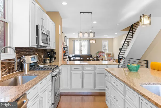 $590,000 | 286 Parker Avenue, Unit C, Philadelphia, PA 19128