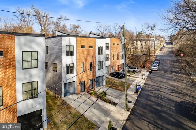 $590,000 | 286 Parker Avenue, Unit C, Philadelphia, PA 19128