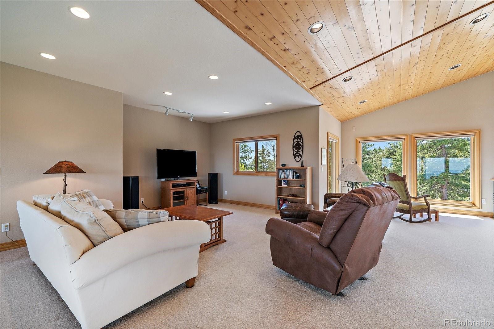 13007 South Kuehster Road Littleton, CO 80127 - Photo 37 of 50