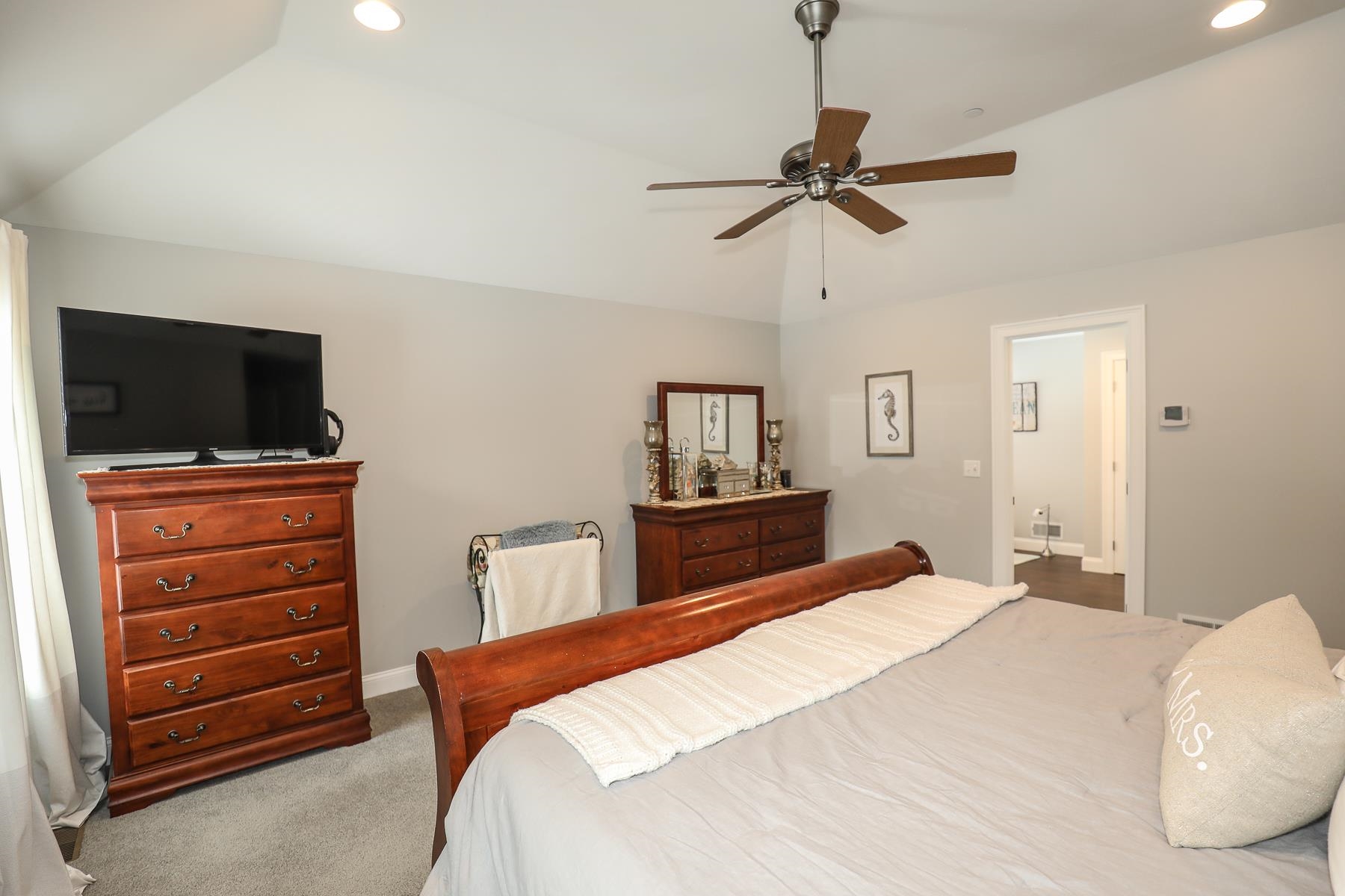 56 Stark Road Derry, NH 03038 - Photo 25 of 40