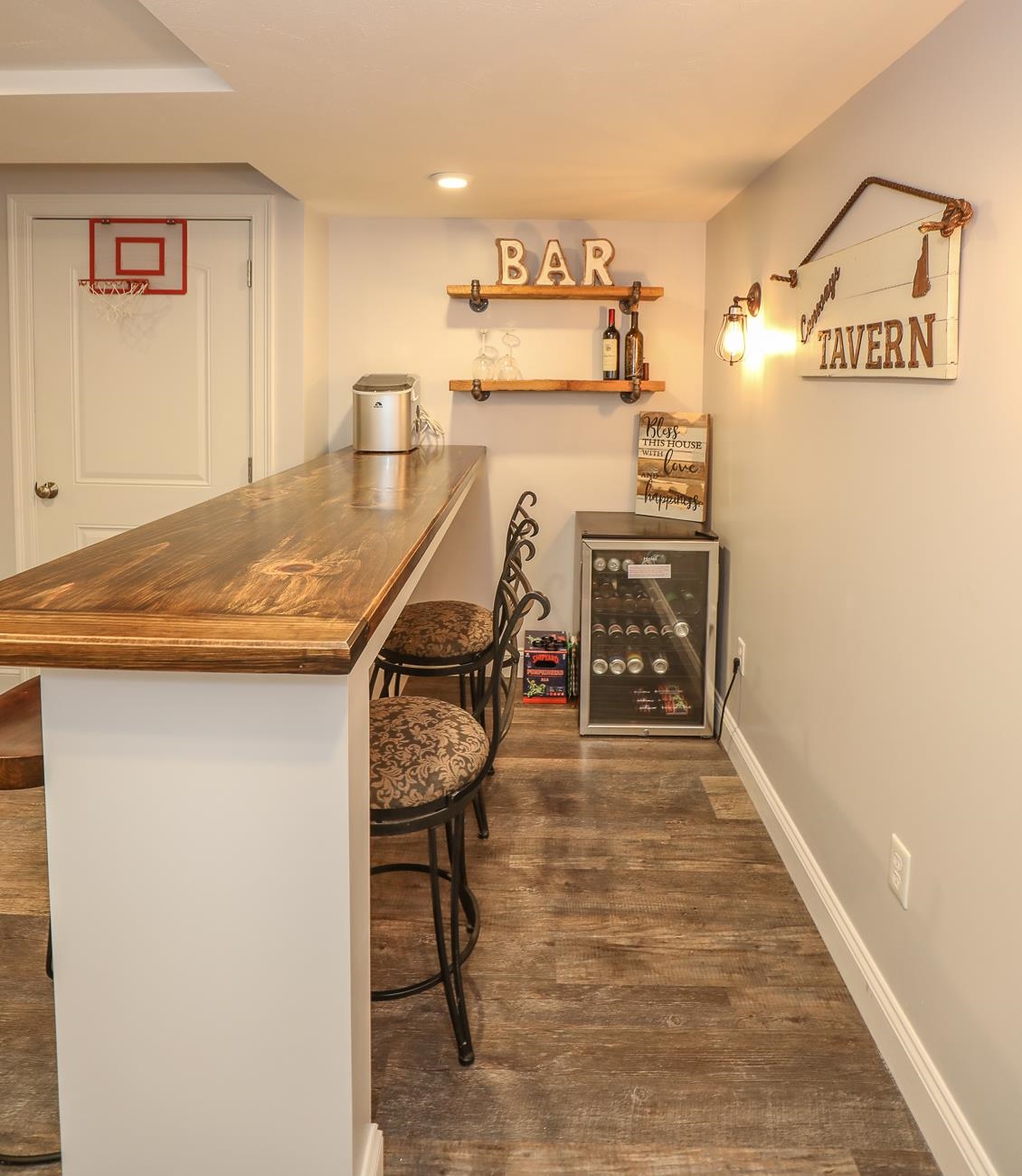 56 Stark Road Derry, NH 03038 - Photo 28 of 40