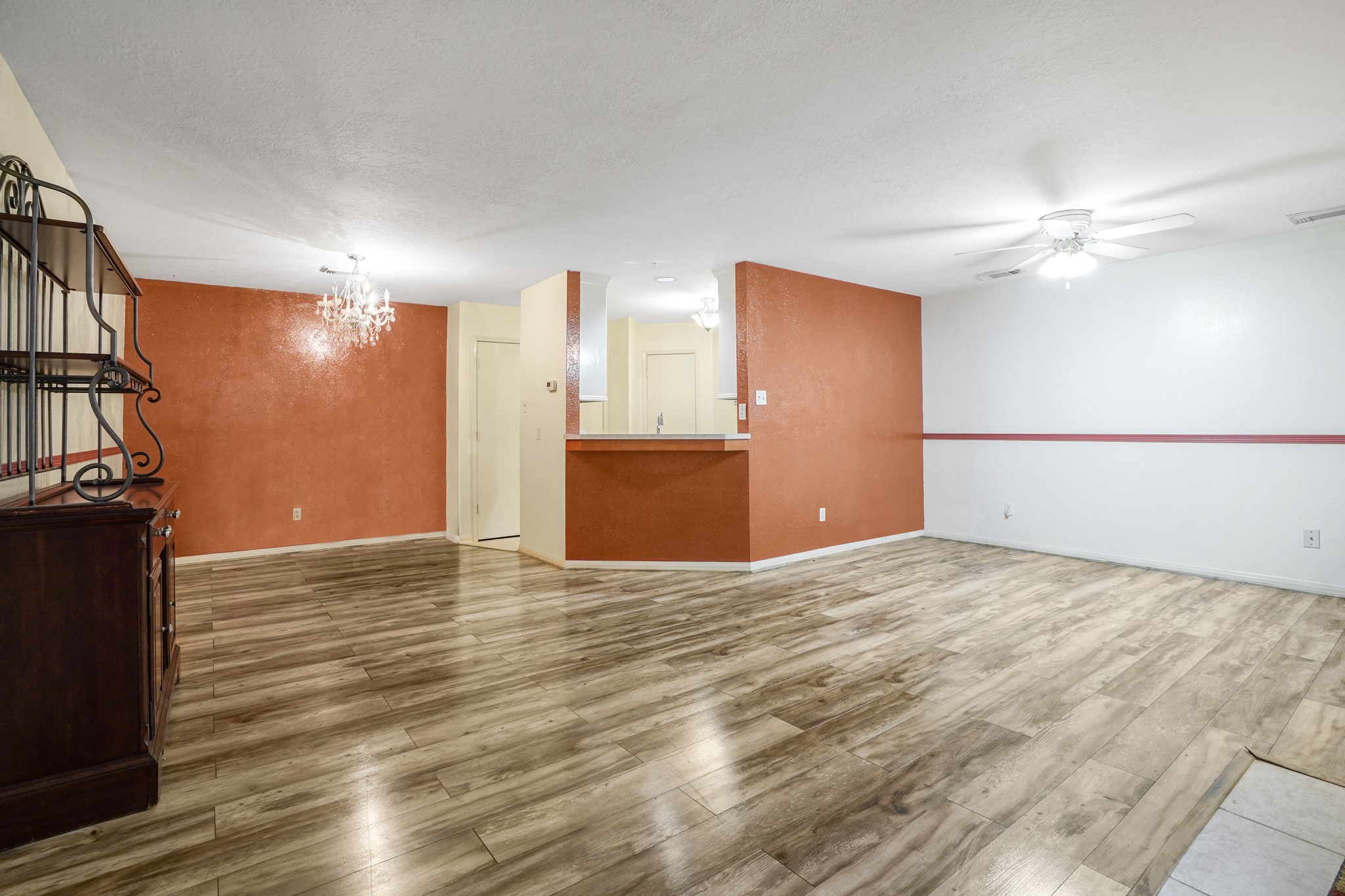 50 Evanston Street, Unit 3 Houston, TX 77015 - Photo 4 of 21 a view of empty room with wooden floor