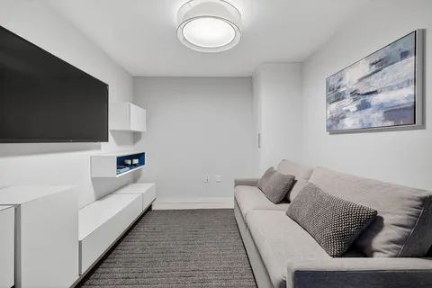 $884,000 | 401 North Birch Road, Unit 1103, Fort Lauderdale, FL 33304