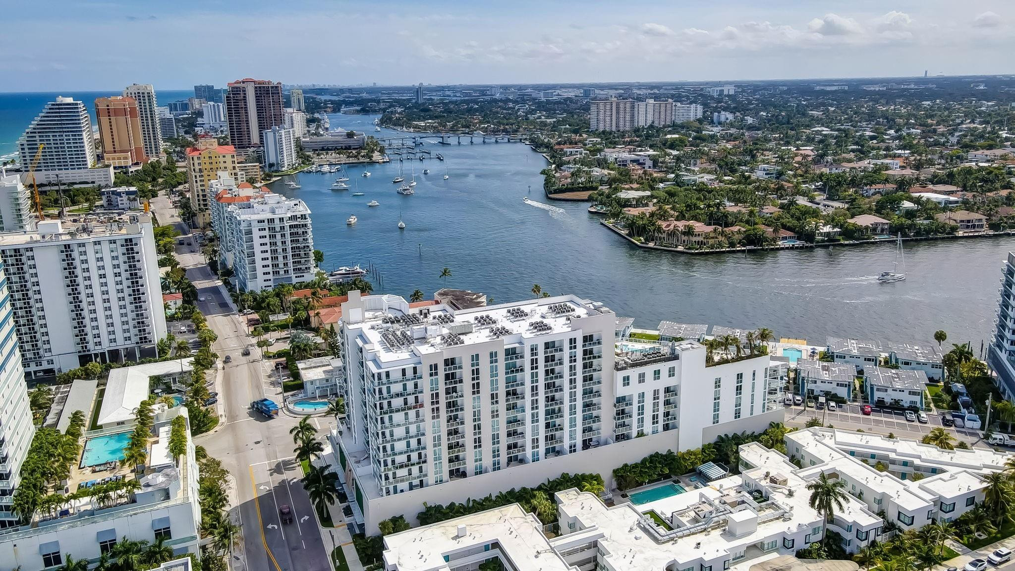 401 North Birch Road, Unit 1103 Fort Lauderdale, FL 33304 - Photo 33 of 45 Photo 33