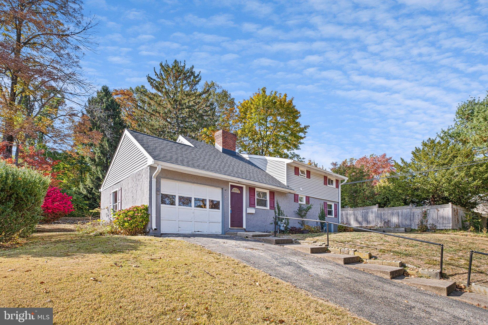 41 Devonwood Road Wayne, PA 19087 - Photo 18 of 20 1 car garage attached