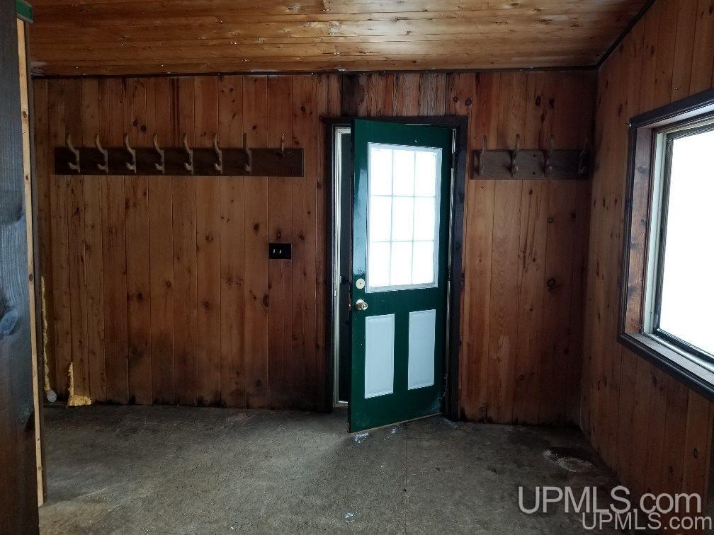 360 Cardinal Road Michigamme, MI 49861 - Photo 10 of 50 Gallery Image 10