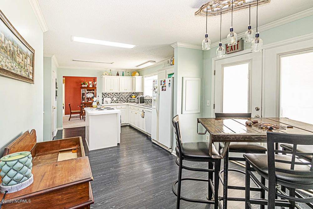 5419 Bloomery Road Wilson, NC 27896 - Photo 14 of 36 Eat-In Area, additional view