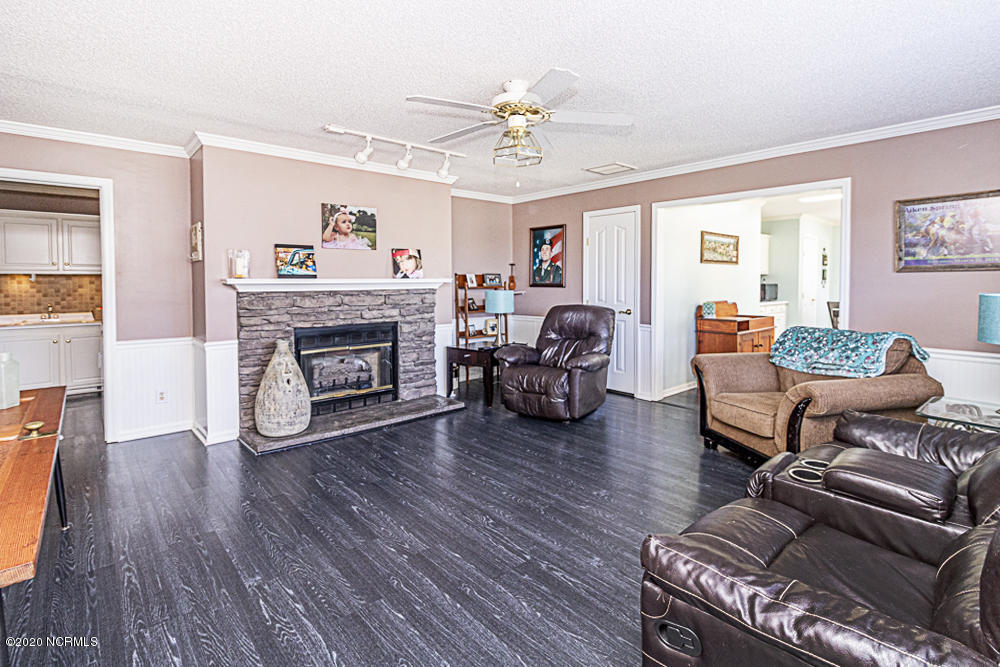 5419 Bloomery Road Wilson, NC 27896 - Photo 17 of 36 Great Room, additional view