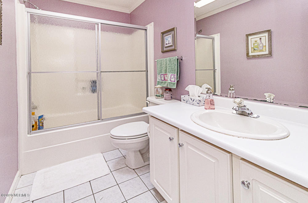 5419 Bloomery Road Wilson, NC 27896 - Photo 23 of 36 Guest Bath