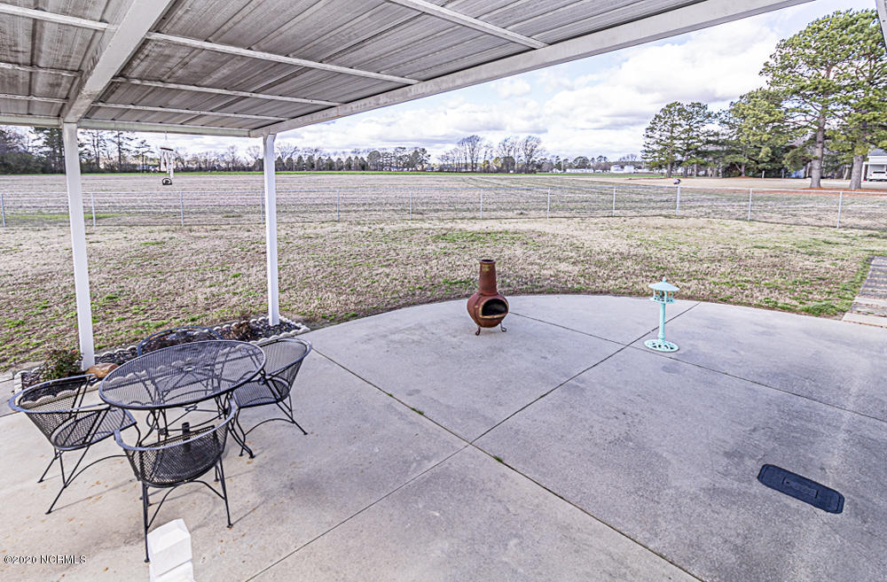 5419 Bloomery Road Wilson, NC 27896 - Photo 29 of 36 Covered Patio