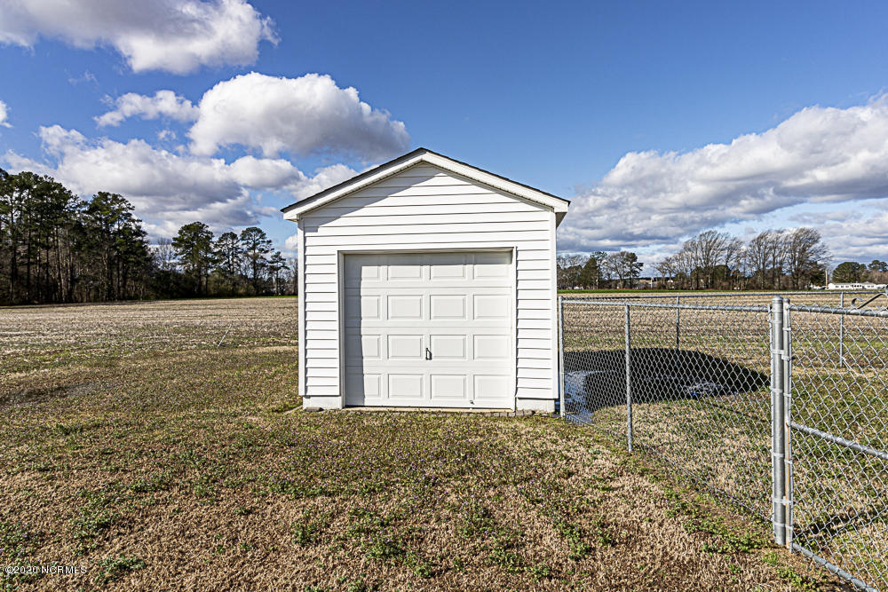 5419 Bloomery Road Wilson, NC 27896 - Photo 31 of 36 Shed