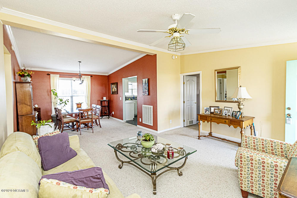5419 Bloomery Road Wilson, NC 27896 - Photo 6 of 36 Living Room additional view